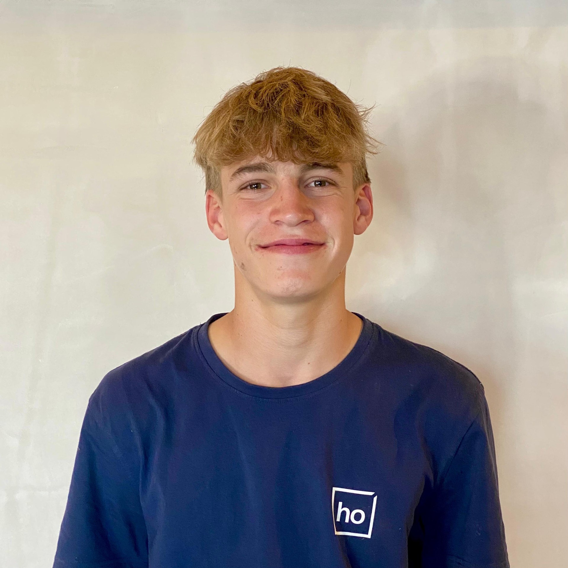 thumbnail_1376d843-2005-4cf5-91fc-728f6c074242